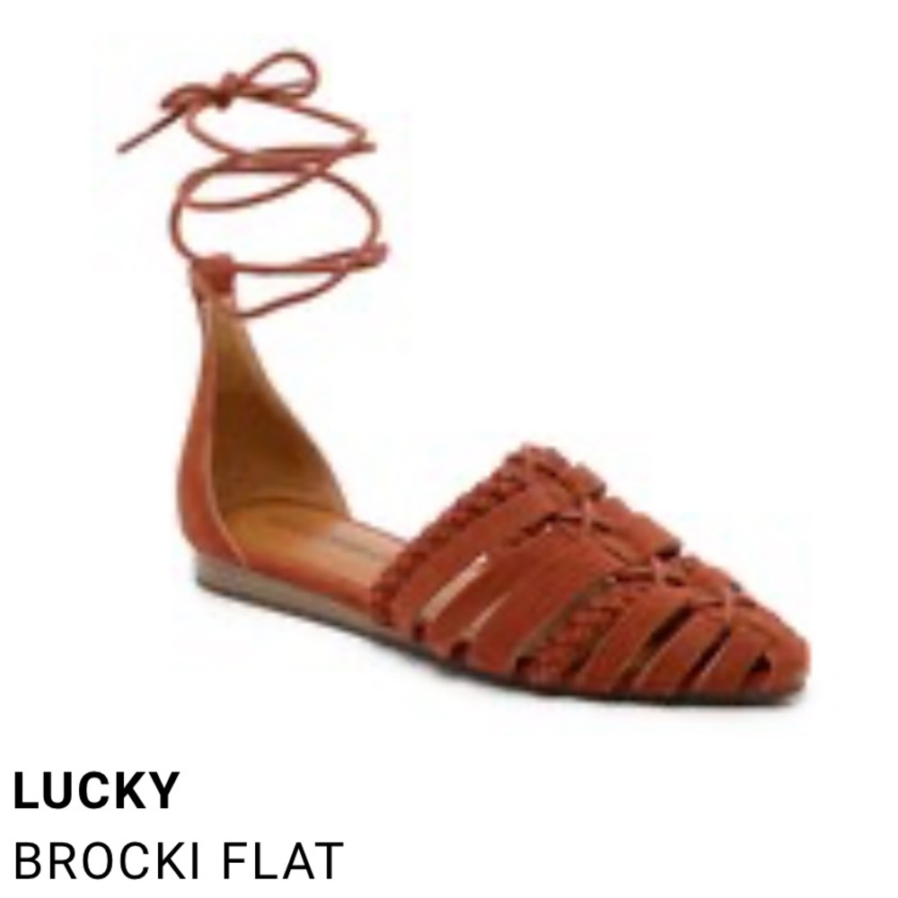 NWT Lucky Brand Brocki Flat Sandals, Cognac